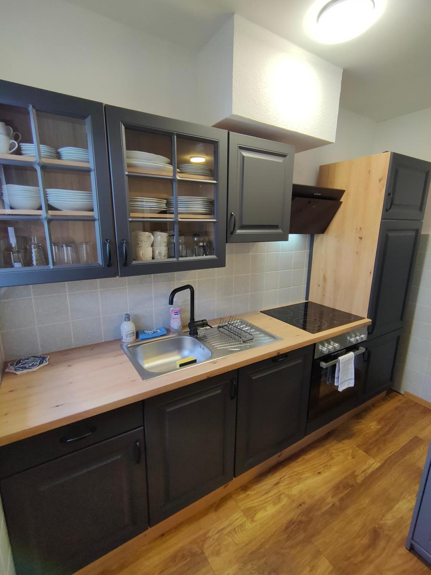 Large Central Apartment - Modern & Fully Equipped - Near Fair Кёльн Экстерьер фото
